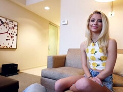 18 ans, Blonde, Famille, Hd, Seins naturels, Chevaucher, Maigrichonne, Nénés