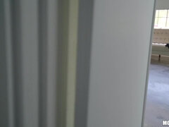 Tussi, Blasen, Braunhaarige, Schmutzig, Pov, Muschi, Jungendliche (18+), Titten