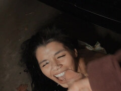 Noire, Sucer une bite, Tir de sperme, En levrette, De plein air, Pov, Rasée, Nénés