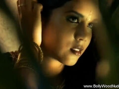 Brunette brune, Hd, Indienne, Mère que j'aimerais baiser, Nue  à poil, Naturelle, Se déshabiller, Allumeuse