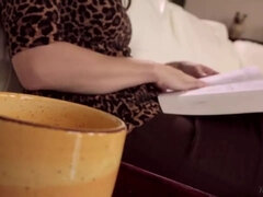 Большие сиськи, Брюнетки, Хд, Лесбиянка, Лизание, Зрелые, Милф, Мамочка