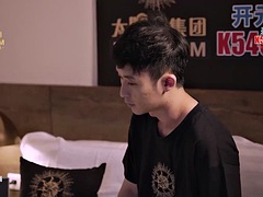 Grote mammen, Bedriegen, Sperma shot, Handbeurt, Hardcore, Moeder die ik wil neuken, Stiefmoeder, Tieten likken