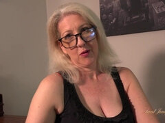Leie, Grosse titten, Blondine, Blasen, Britisch, Geile alte tussi, Frau, Pov