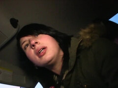 Grosse titten, Schlampe, Blasen, Braunhaarige, Auto, Aufs gesicht abspritzen, Hd