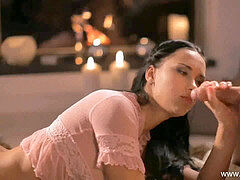 フェラチオ, 着衣女と全裸男, イく瞬間, 顔射, 手コキする, 淫乱熟女, 母