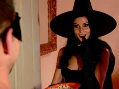 Arsch, Blasen, Stiefel, Braunhaarige, Hundestellung, Kleid, Handjob, Jungendliche (18+)