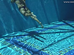 Tussi, Blondine, Pool, Pornostars, Russisch, Solo, Jungendliche (18+), Titten