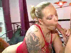 Amateur, Sucer une bite, Tir de sperme, Faciale, Doigter, Allemand, Groupe, Rousse roux