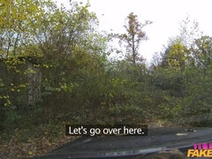 69 negenenzestig, Enthousiasteling, Auto, Vrouw, Vingeren, Lesbisch, Likken, Buiten