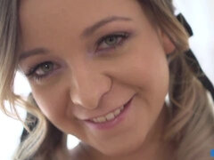 Rubia, Mamada, Penetracion con dedos, Abierta, Coño, Afeitado, Tetas, Mojado