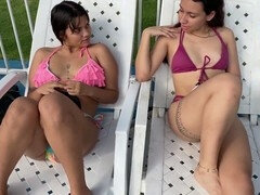 Fingerblasting, girls masturbating, udders