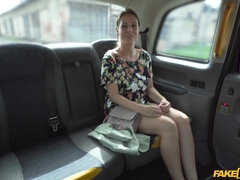 Tussi, Grosse titten, Braunhaarige, Verrückt, Spermaladung, Tschechisch, Im freien, Titten