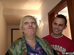 デカパイ, フェラチオ, チェコ, 熟年, 現実, 馬乗り, 叫ぶ, 剃毛