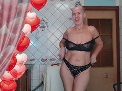 Leie, Aus dem arsch in den mund, Grosser arsch, Schwarz, Hausfrau, Küche, Lingerie, Reif