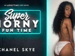 Zwart, Vingeren, Harig, Handbeurt, Masturbatie, Alleen, Tieten likken, Speelgoed