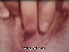Awesome Slut Likes Hard Fingering (1960s Vintage)