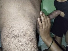 Desi Indian housewife Analxraja enjoys a cum drink