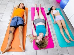 Culo grande, Verga grande, Mamada, Ffm, Madres para coger, Tetas naturales, Adolescente, Tetas