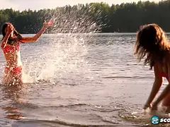 Amateur, Brunette brune, Branlette thaïlandaise, Hd, Masturbation, Huilée, De plein air, Jouets