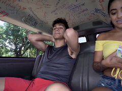 Amateur stud fucks hunk for money in outdoor van