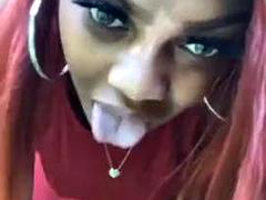 Gros seins, Noire, Noir ébène, Mamelons, Rousse roux, Nénés