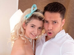 Anaal, Grote lul, Blond, Pijpbeurt, Hondjeshouding, Natuurlijke tieten, Tiener, Tieten likken