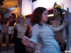 Жопа, Сумасшедшие, Пьяные, Ласковые ручки, Секс без цензуры, Обнаженные, Оргии, Сиськи