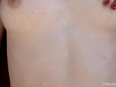 Cul, Brunette brune, Poilue, Lingerie, Masturbation, Mamelons, Jarretelles, Tatouage