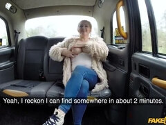 Gros seins, Sucer une bite, Plantureuse, Tir de sperme, En levrette, Faciale, Lécher le sphincter, Mouillée