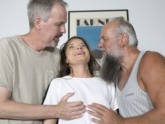 Anaal, Pijpbeurt, Bruinharig, Hondjeshouding, Zoenen, Man man vrouw, Tiener, Trio