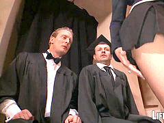 Sucer une bite, Collège université, Tir de sperme, Double pénétration, Professeur, Adolescente, Jouets