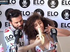 Seduces Me And Then Shocks Me During An Interview With Elo Picante - Beatrice Segreti