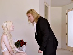 ブロンド, 結婚, 浮気者, カワイイ, 爸, 剃毛, ティーン, 結婚式