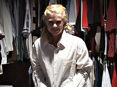 Amateur, Blonde, Habillées, Doigter, Léchez, Masturbation, Pute, Allumeuse