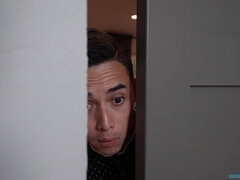 Grosser arsch, Grosse titten, Blondine, Blasen, Kehlenfick, Aufs gesicht abspritzen, Hardcore, Milf