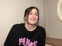 アナル, 茶髪の, イく瞬間, 指いじり, 裸, ハメ撮り, ヴァージン, 濡れ