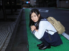 18 jahre, Asiatisch, Braunhaarige, Masturbation, Schulmädchen, Dusche, Scherzbold, Jungendliche (18+)