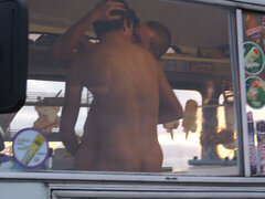 Cul, Homosexuelle, Bureau