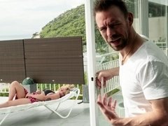 Leie, Blondine, Vollbusig, Hd, Im freien, Reiten, Schlampe, Tätowierung