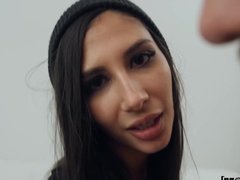 Americano, Culo, Morena, Polla, Tetas naturales, Pov, Cabello corto, Tatuaje