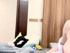 Brunette brune, Doigter, Softcore, Solo, Adolescente, Nénés, Webcam