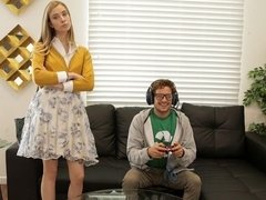 お尻, ブロンド, フェラチオ, 手コキする, オナニー, 剃毛, ガリガリ, ティーン
