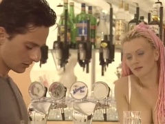 Bisexuelle, Sucer une bite, Couple, Tir de sperme, Hd, Homme homme femme, Strapon, Plan cul à trois