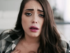 Grosser schwanz, Grosse titten, Blasen, Würgen, Freundin, Natürlichen titten, Im freien, Hintern versohlen