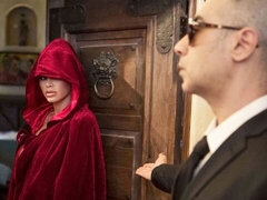 Leie, Grosser arsch, Grosser schwanz, Grosse titten, Blasen, Hundestellung, Milf, Sekretärin