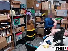 お尻, デカチン, フェラチオ, 捕まる, 怪物, お仕置き, 叫ぶ, ティーン