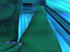 TIGHT TINI - REAL GERMAN AMATEUR TANNING SALON CELL CAM VLOG