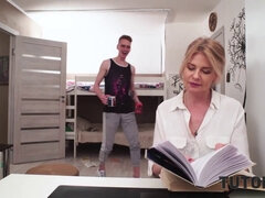 Madura, Hd, Maduro, Madres para coger, Ruso, Hijo, Estudiante, Maestra