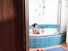 Grosse bite, Gros seins, Attrapée, En levrette, Mère que j'aimerais baiser, Nue  à poil, Pov, Rasée