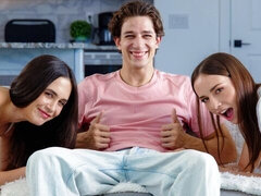 18 летние, Жопа, Большой член, Минет, Собачьи, Киски, Тощие, Молоденькие